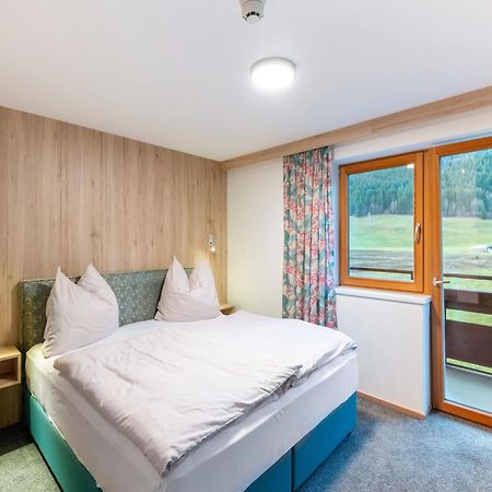 Lovely Apartment With Sauna Ski Storage Pool Terrace Wald im Pinzgau Dış mekan fotoğraf